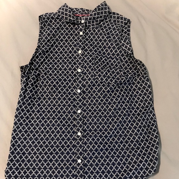 Navy Blue Sleeveless Button Down Top - Picture 1 of 3